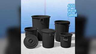 400-литровый мусоровоз на открытом воздухе