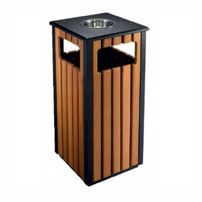 Stainless Steel Foot Pedal Trash Can for Outdoor Use