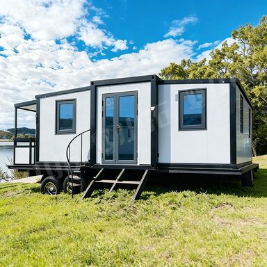 Wheel-Mounted Dual-Wing Expandable Container House for Scenic Homestays